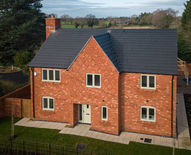 <strong>Discover a collection of new, luxury family homes in Cheshire </strong><strong></strong> Thumbnail